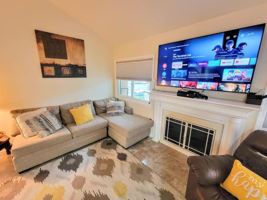 Nice 2 Bdr 2 Bath Near Airport With Fast Wifi And Parking Herndon Dış mekan fotoğraf