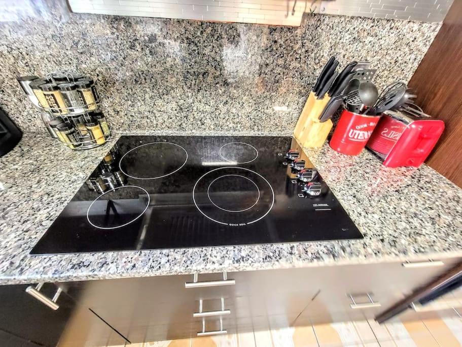 Nice 2 Bdr 2 Bath Near Airport With Fast Wifi And Parking Herndon Dış mekan fotoğraf