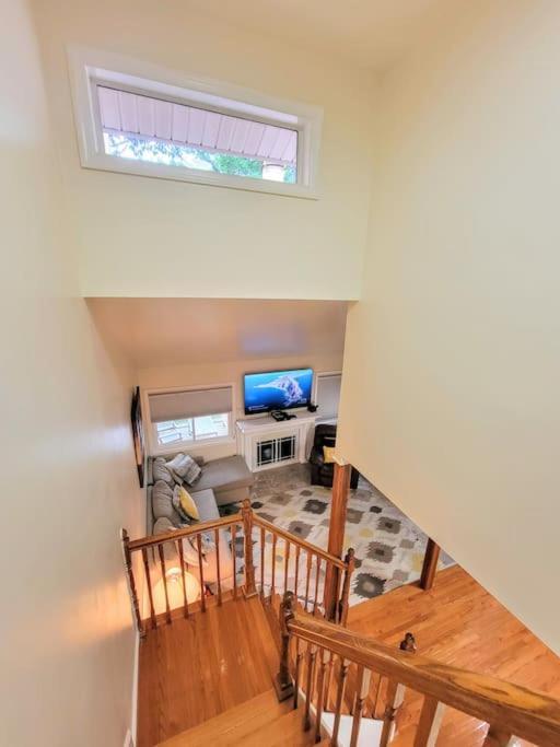 Nice 2 Bdr 2 Bath Near Airport With Fast Wifi And Parking Herndon Dış mekan fotoğraf