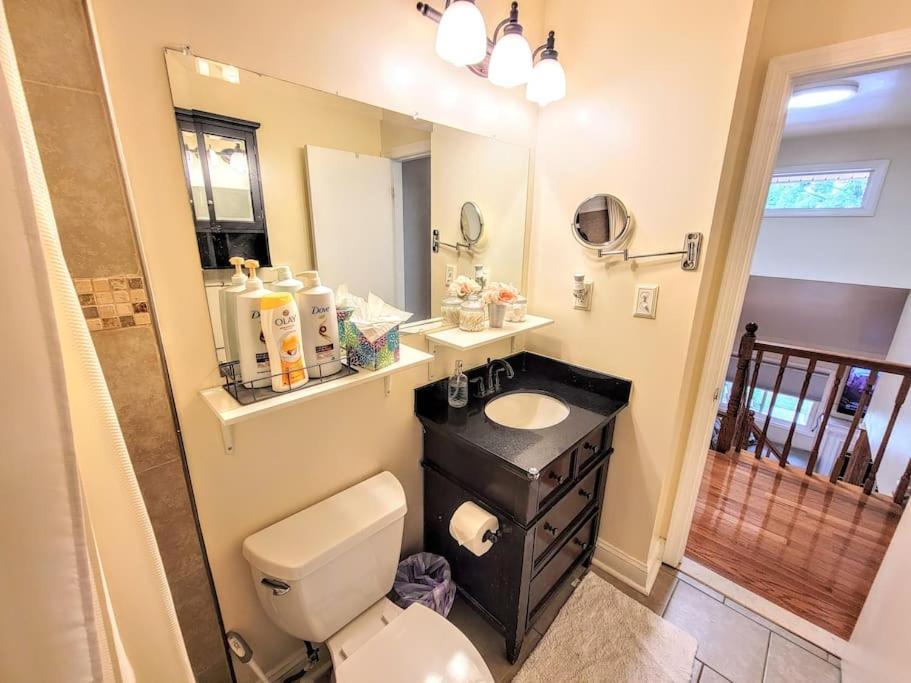 Nice 2 Bdr 2 Bath Near Airport With Fast Wifi And Parking Herndon Dış mekan fotoğraf